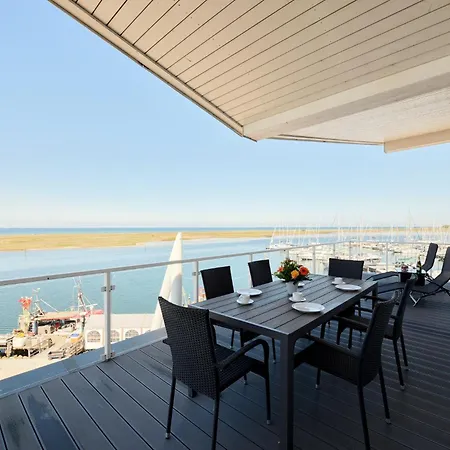 Apartment Penthouse Kiek Ut Marina *