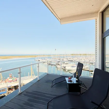 Penthouse Kiek Ut Marina *